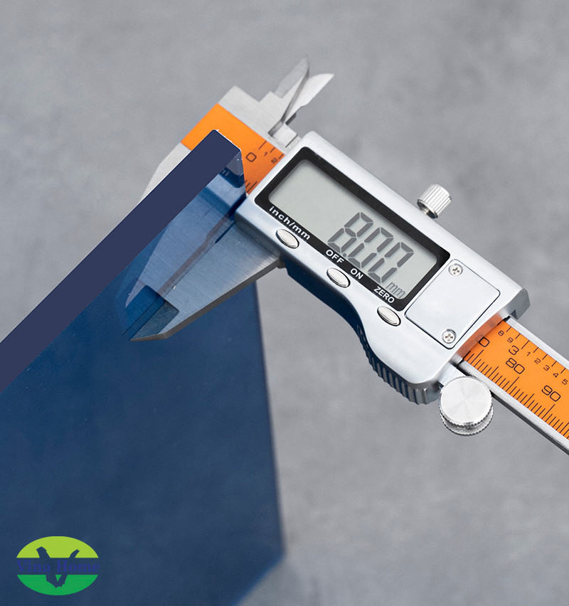 Tấm lợp lấy sáng Vinahome poly đặc cao cấp 8mm (ly)