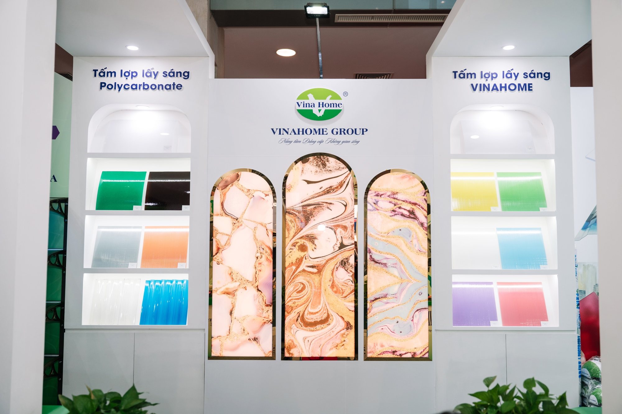 Tấm Lợp Lấy Sáng Đặc in UV tấm Vinahome