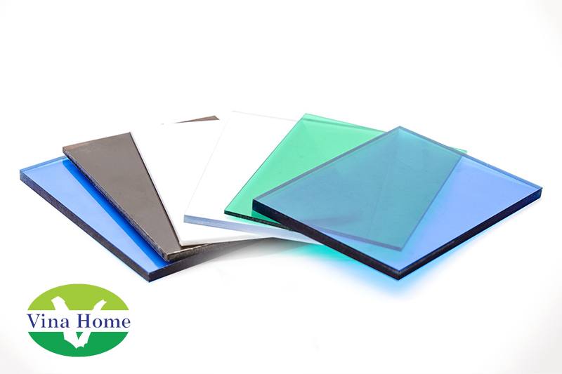 Tấm nhựa lấy sáng đặc ruột - Ưu nhược điểm - Báo giá MỚI NHẤT