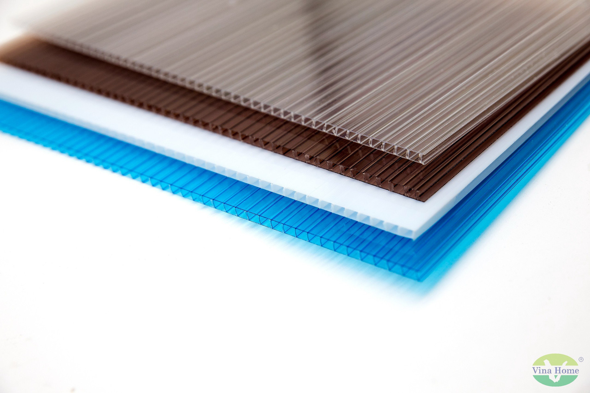 Tấm lợp lấy sáng rỗng 8mm cao cấp