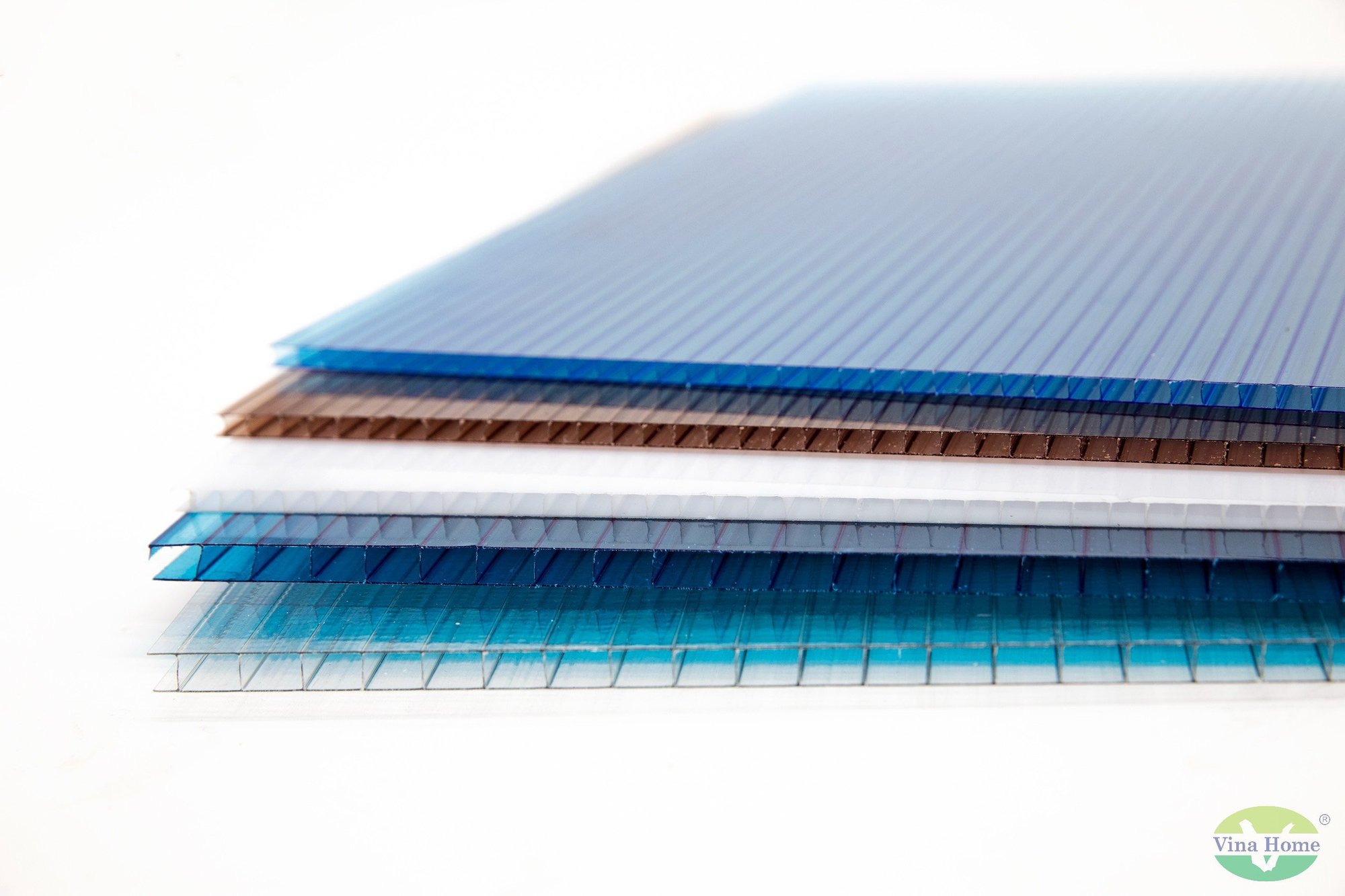 Tấm lợp lấy sáng rỗng 8mm cao cấp