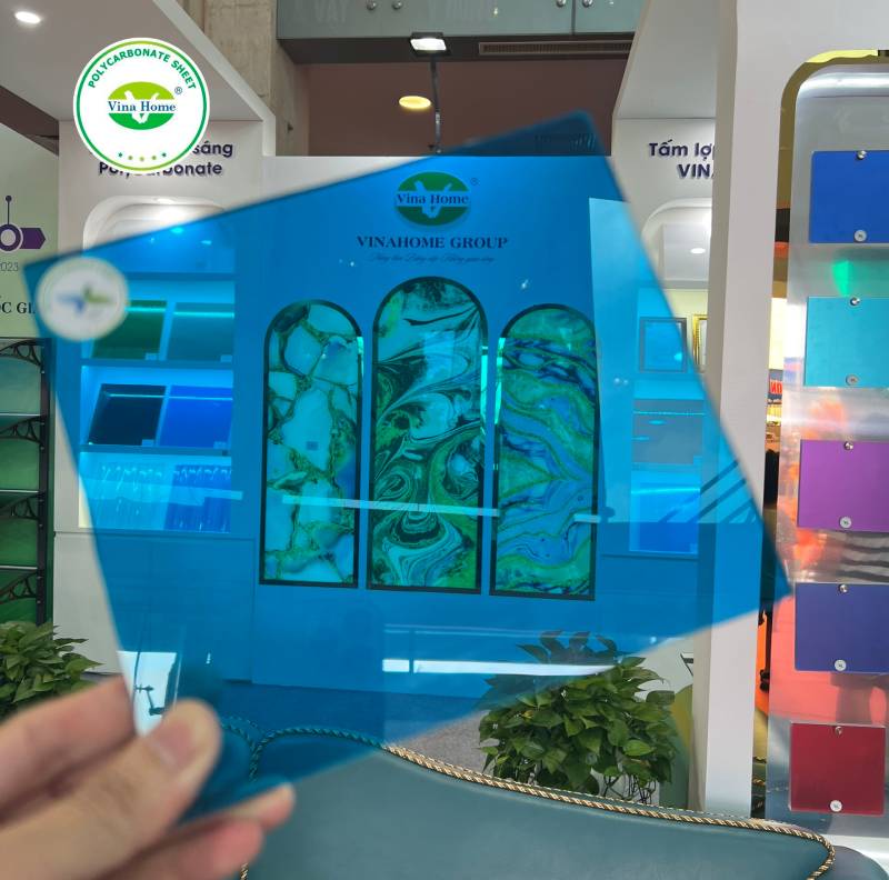 Đánh giá tấm lợp lấy sáng Poly chống tĩnh điện